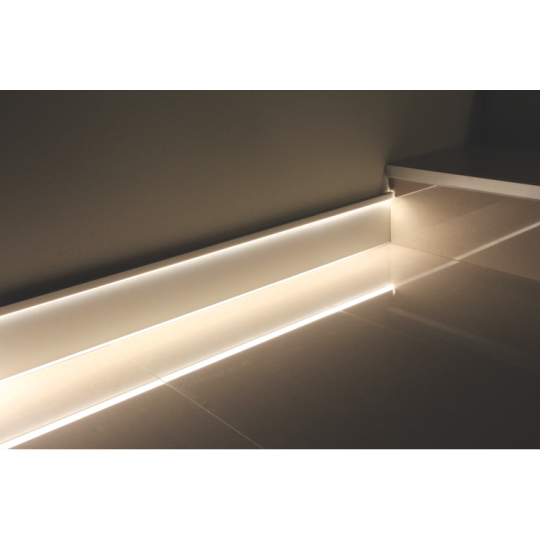 Alumīnija grīdlīste ar LED profilu2,8m/100*11/sudrabs slīpēt