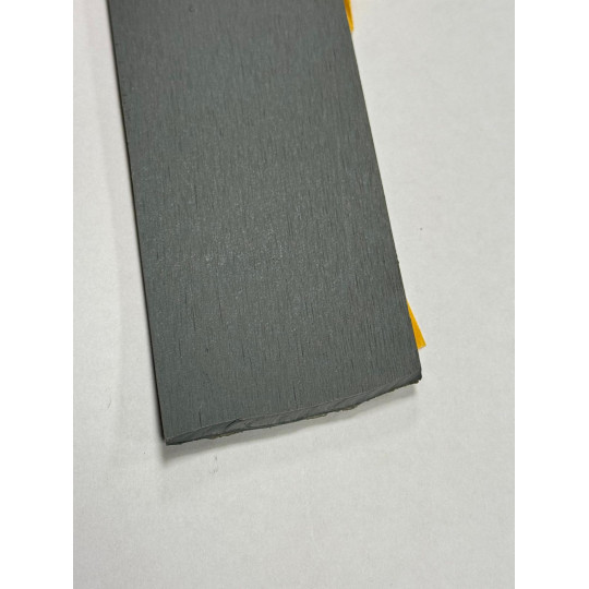 Ieliktnis kāpņu profilam 2,6m/50*3,5/pelēks NMG555.80
